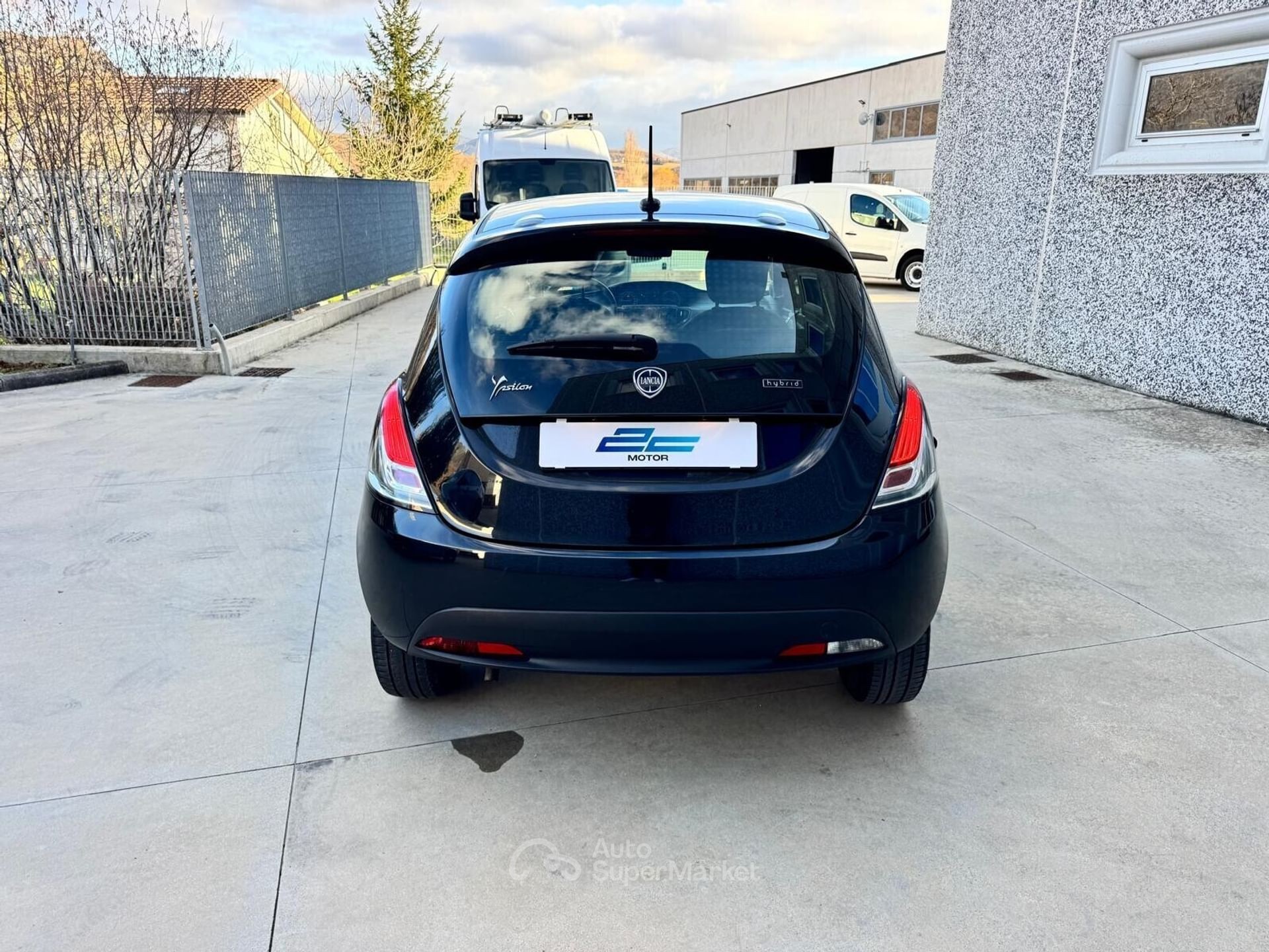 Lancia Ypsilon