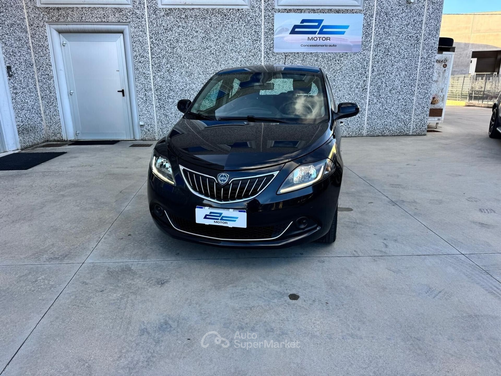 Lancia Ypsilon