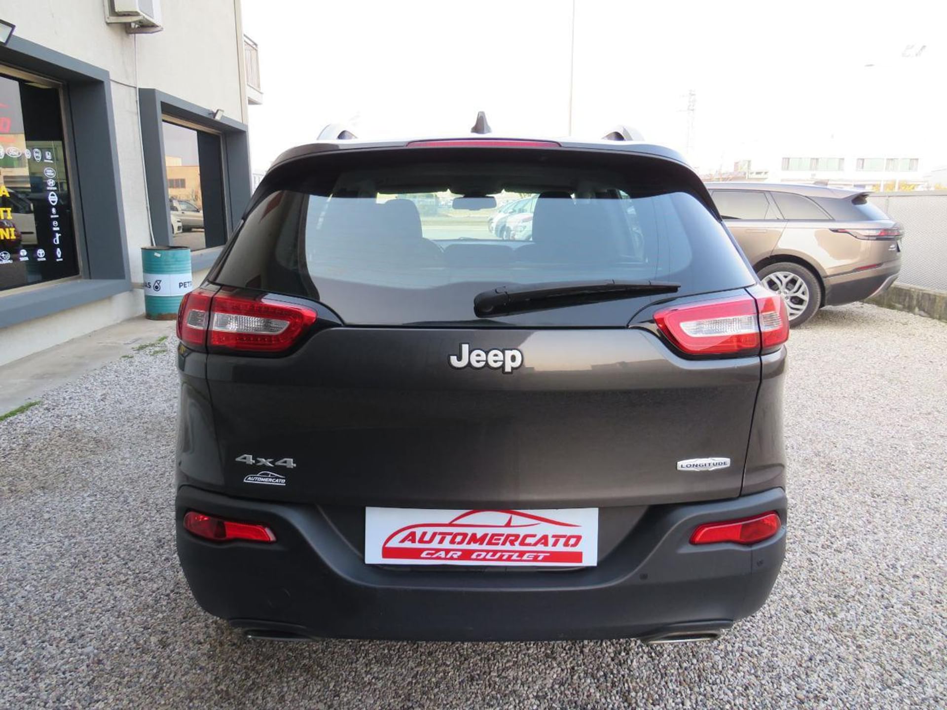 Jeep Cherokee