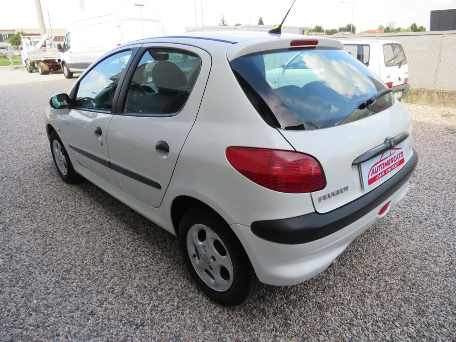 Peugeot 206