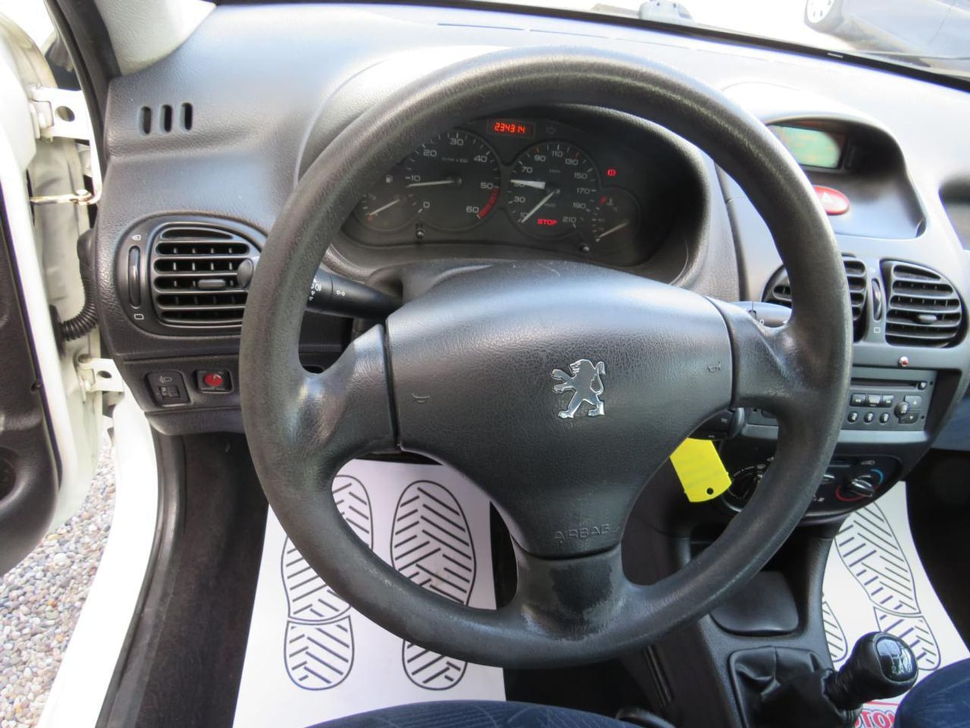 Peugeot 206