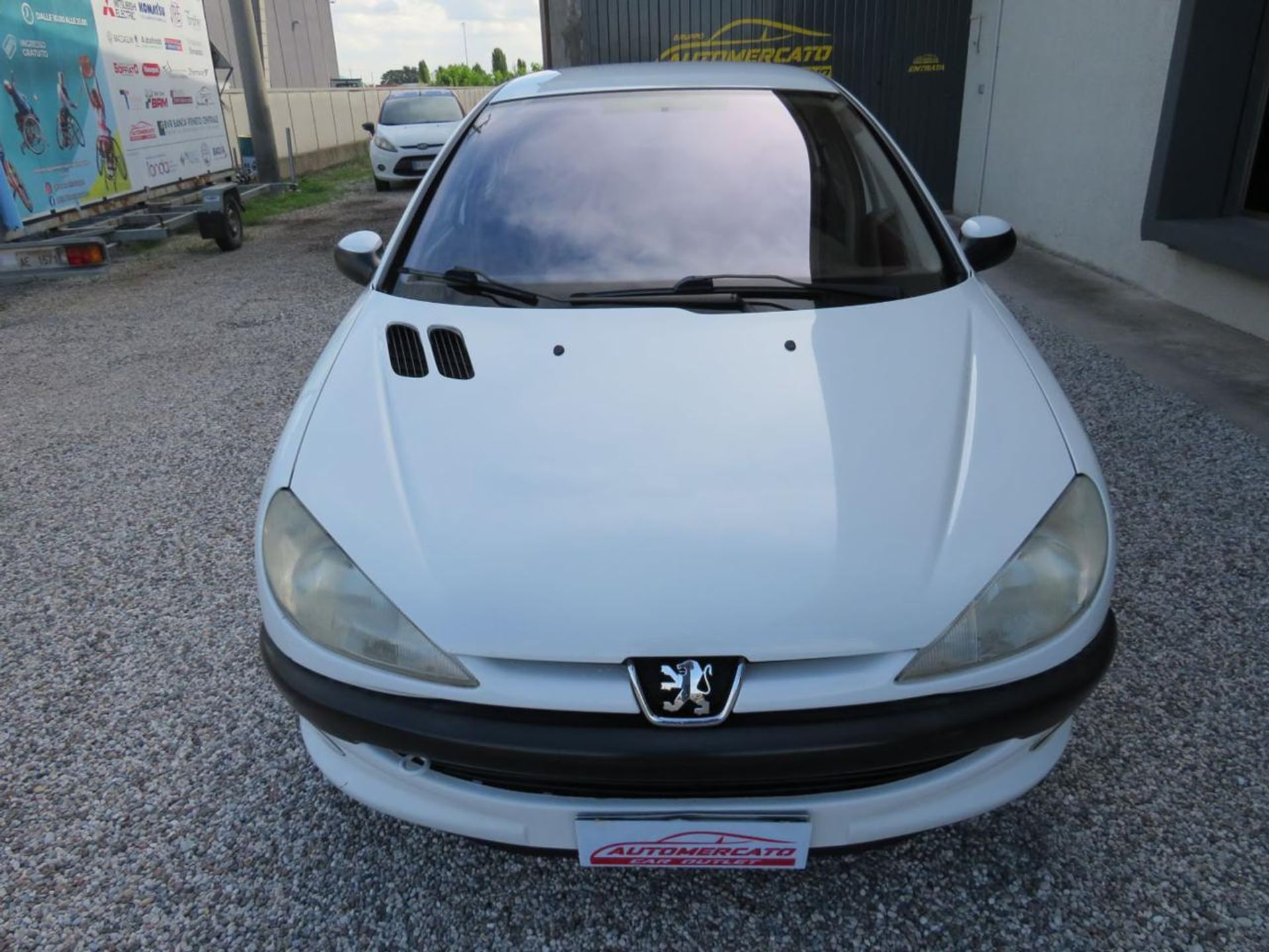 Peugeot 206