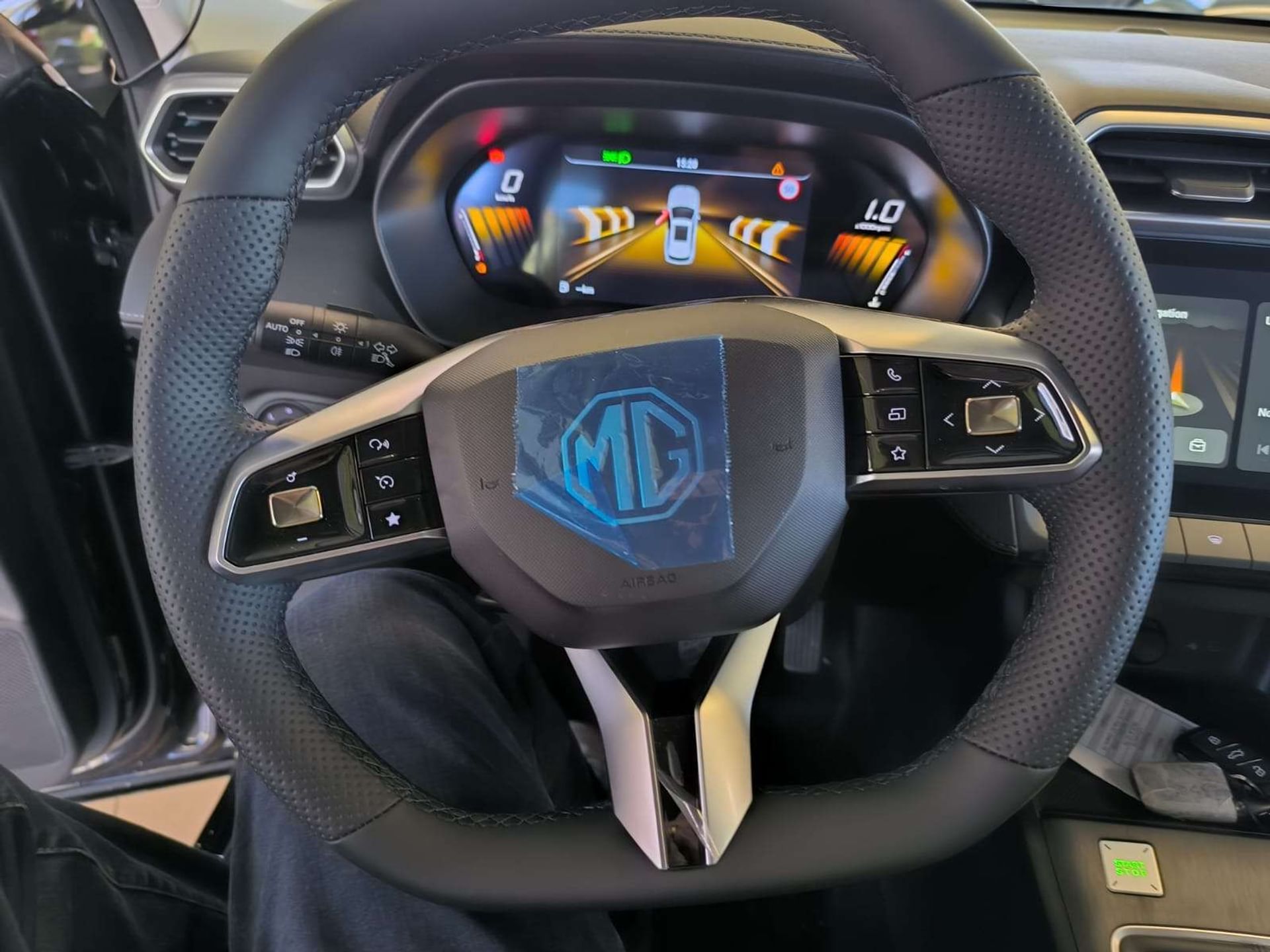 MG ZS