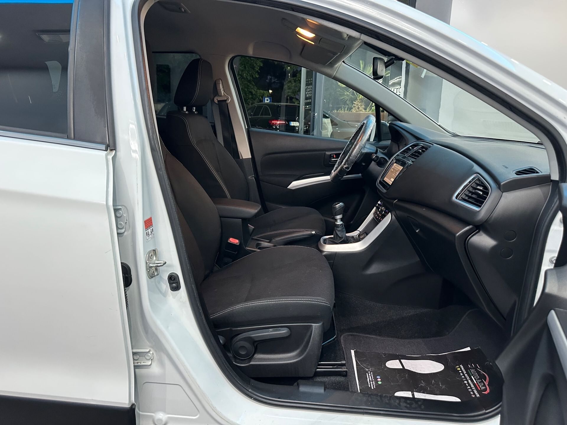 Suzuki S-Cross