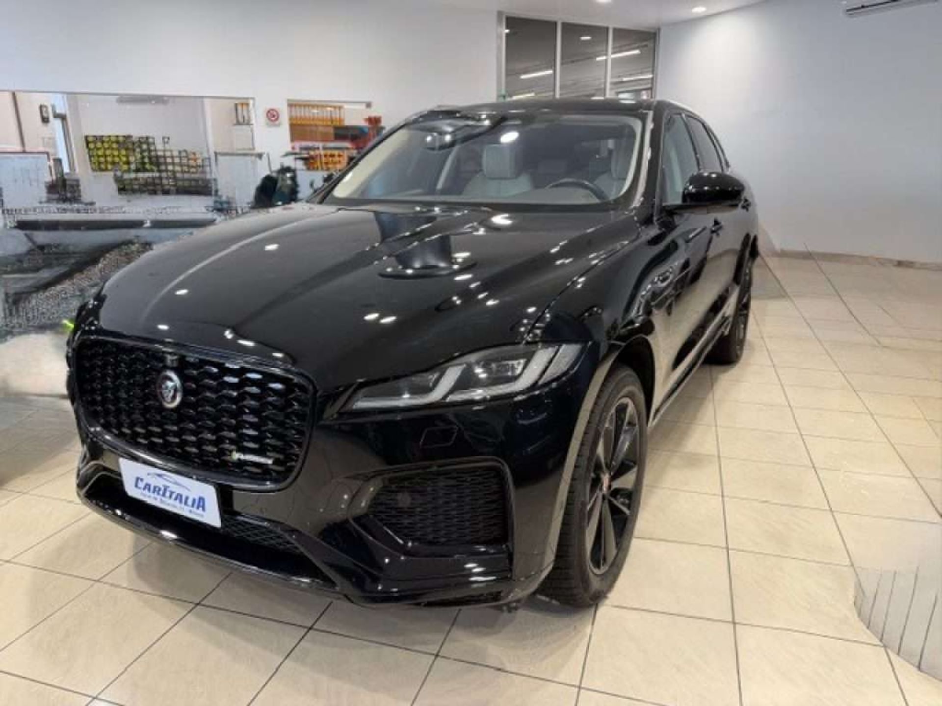 Jaguar F-Pace