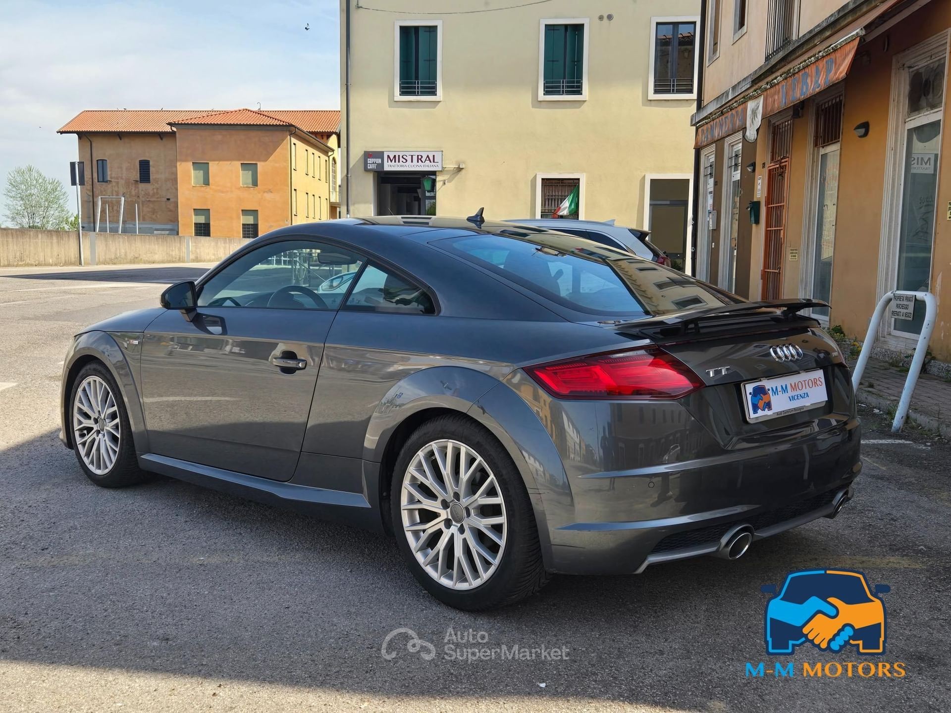 Audi TT