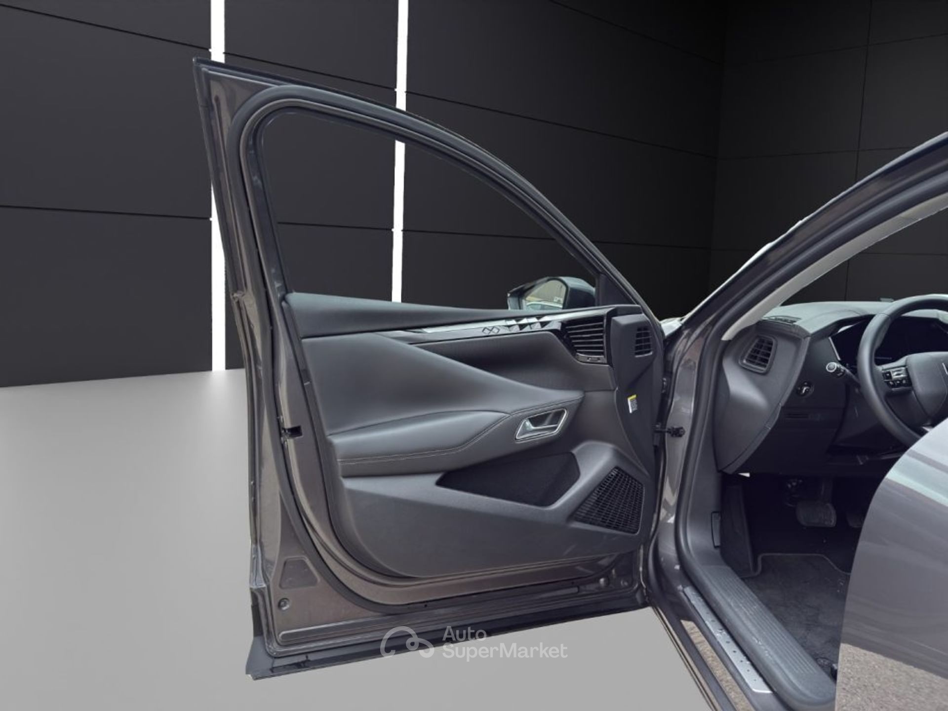 DS Automobiles DS 4