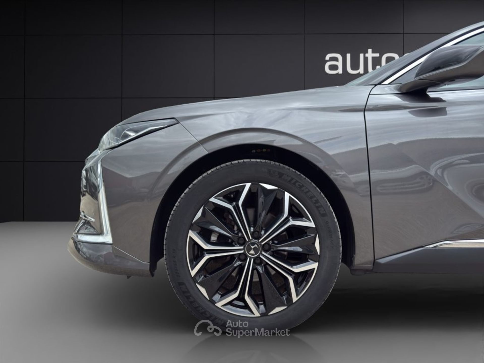 DS Automobiles DS 4