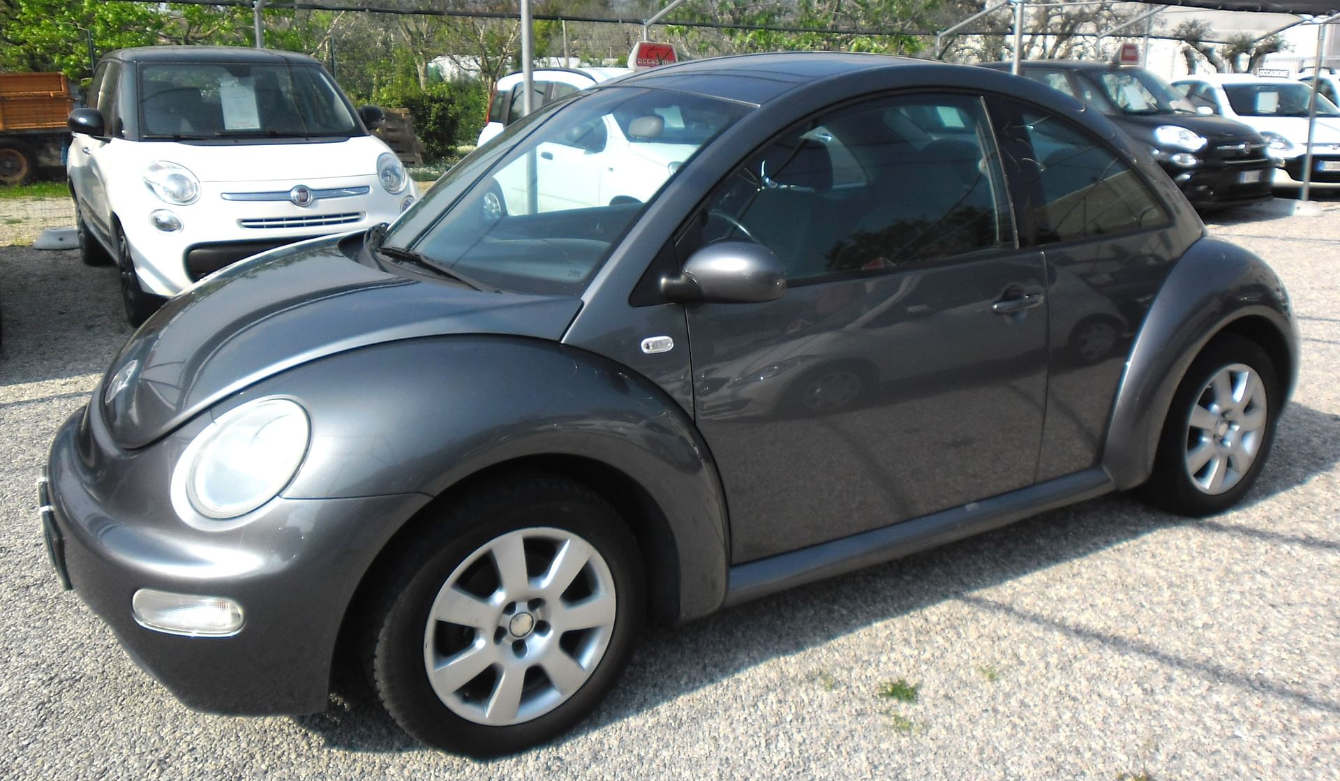 Volkswagen New Beetle