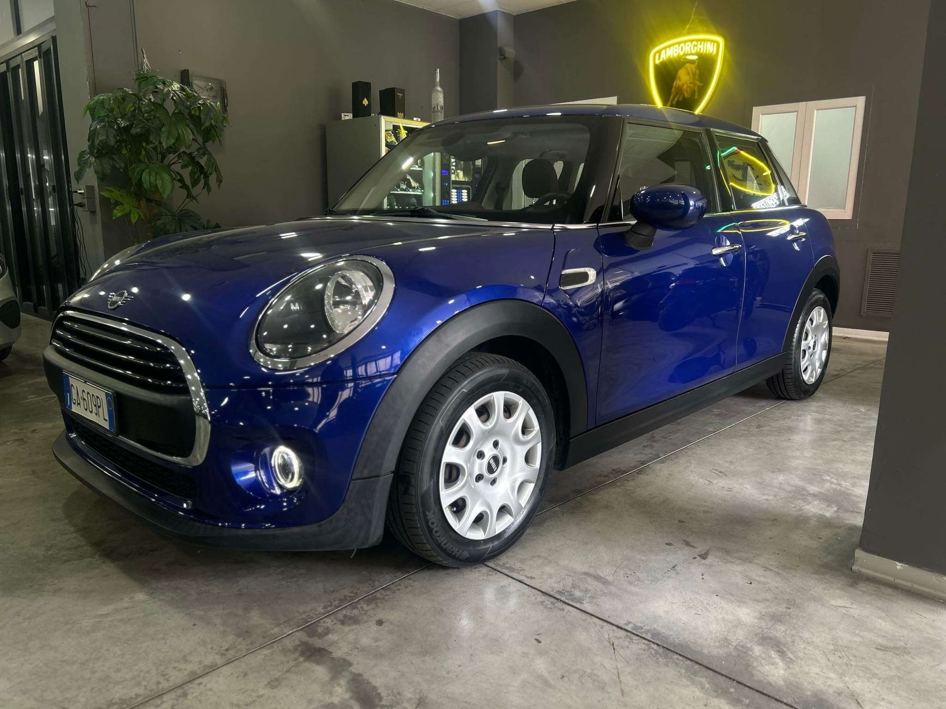 MINI One