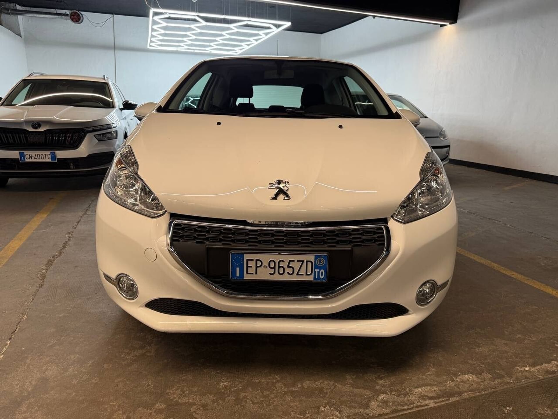 Peugeot 208