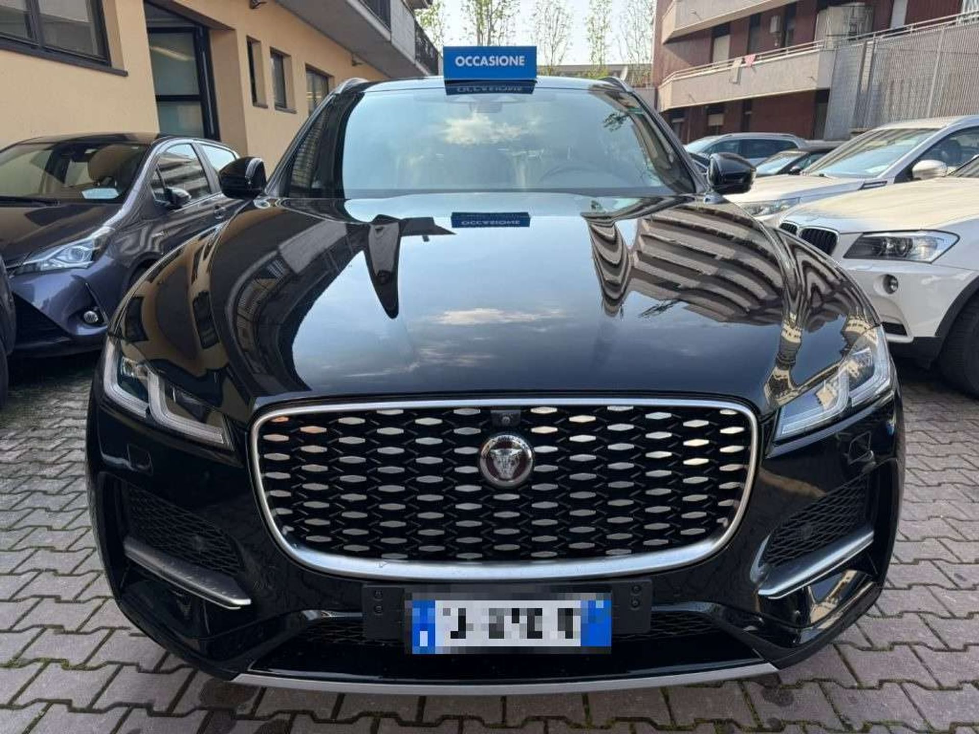 Jaguar F-Pace