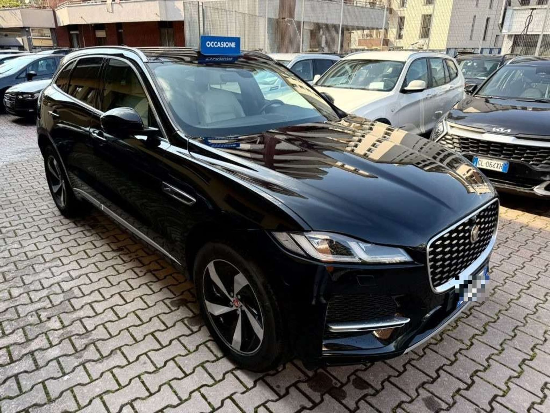 Jaguar F-Pace