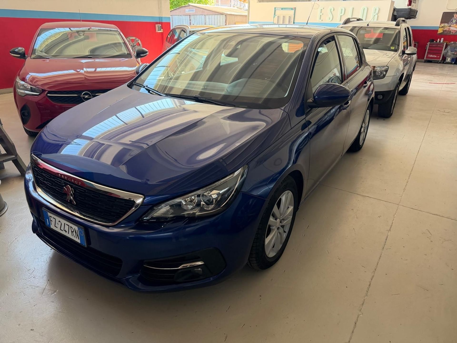 Peugeot 308