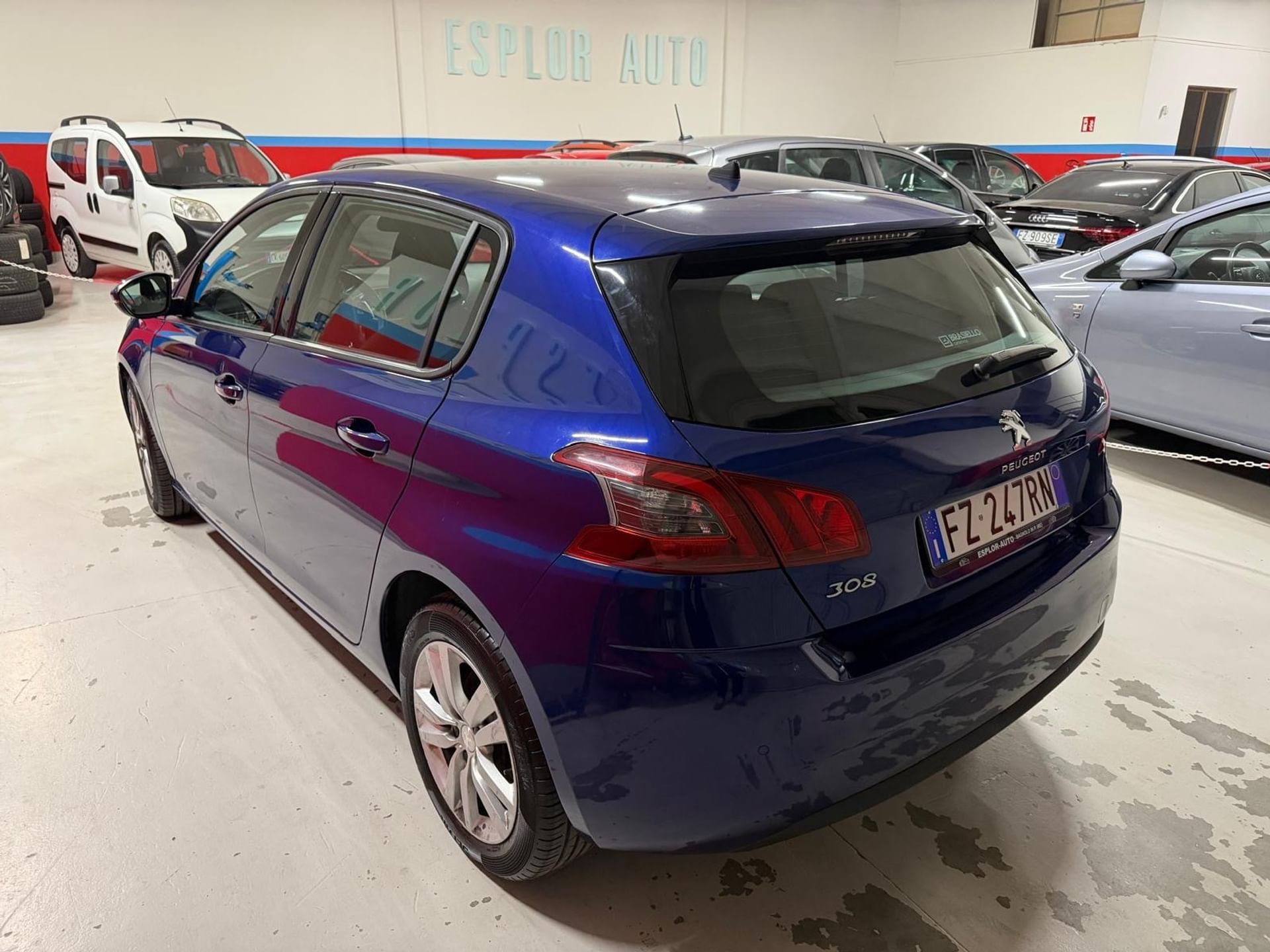 Peugeot 308