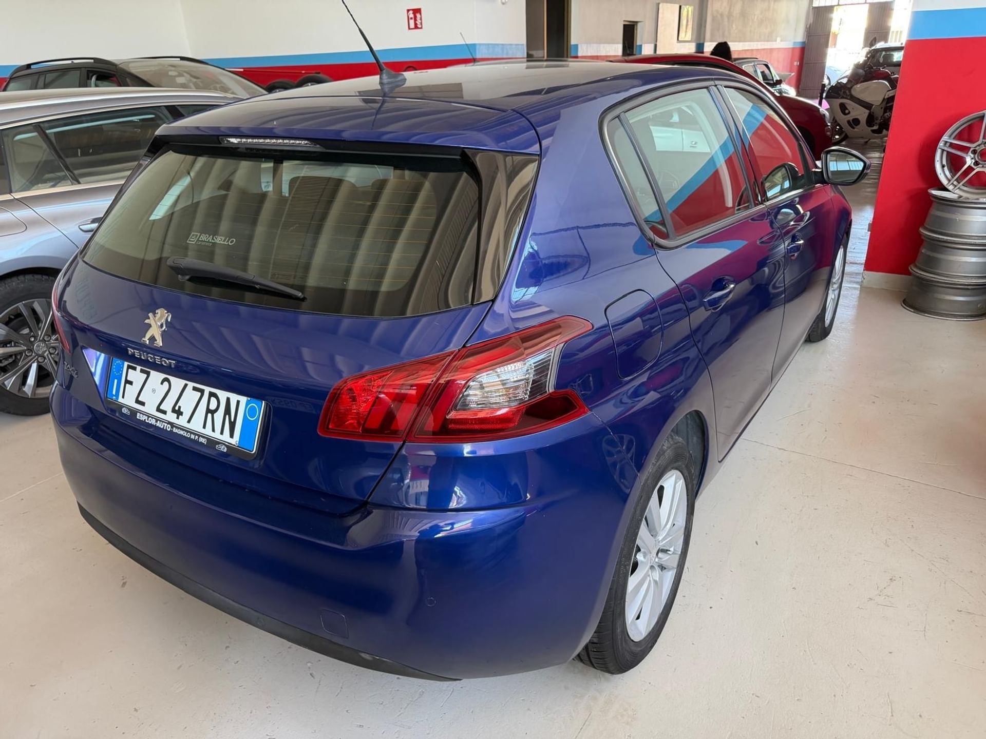 Peugeot 308