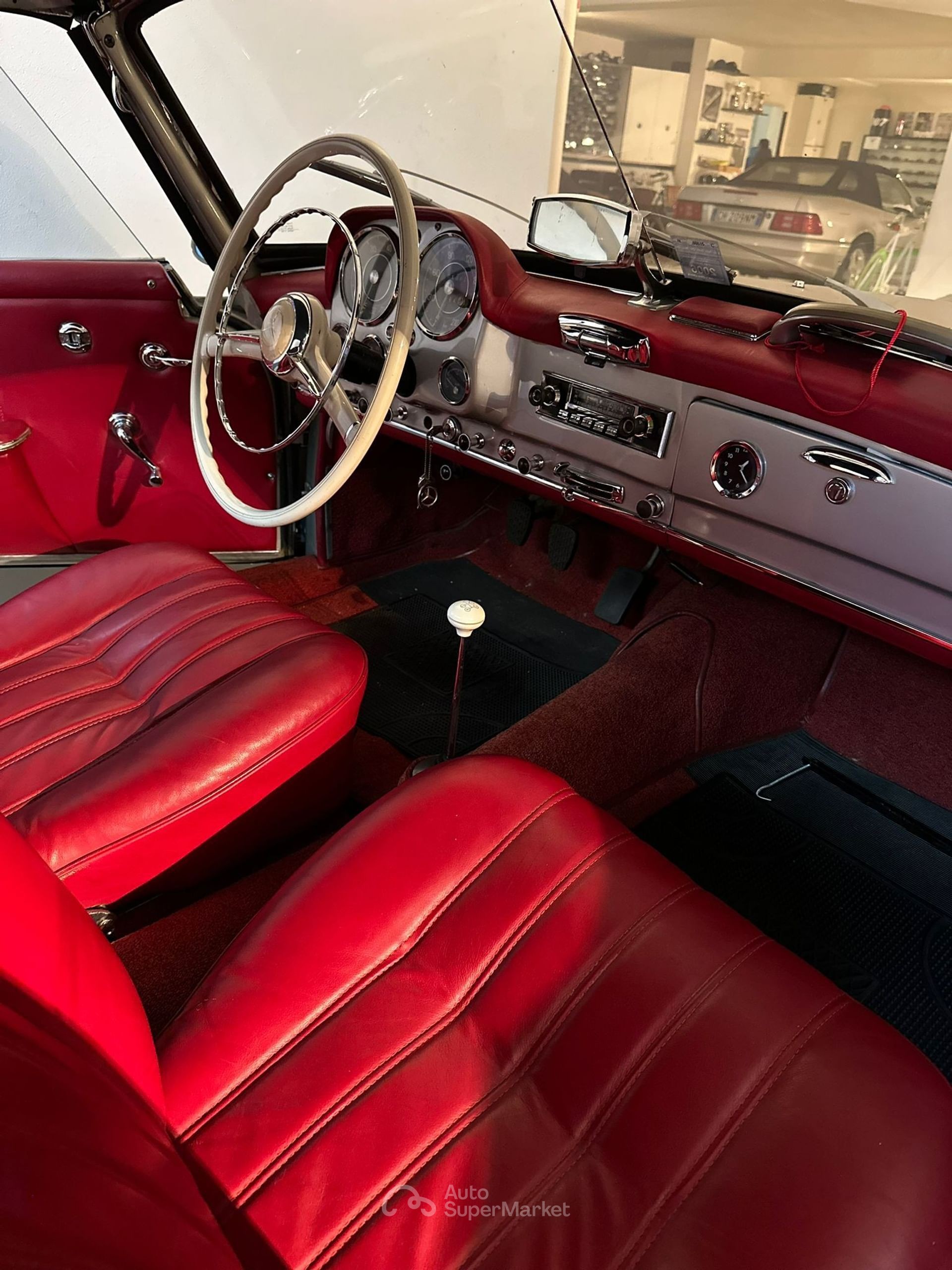 Mercedes-Benz SL