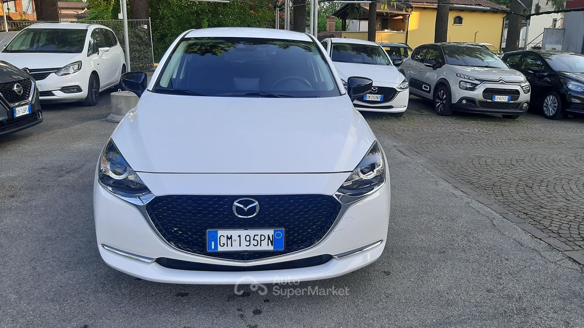 Mazda 2