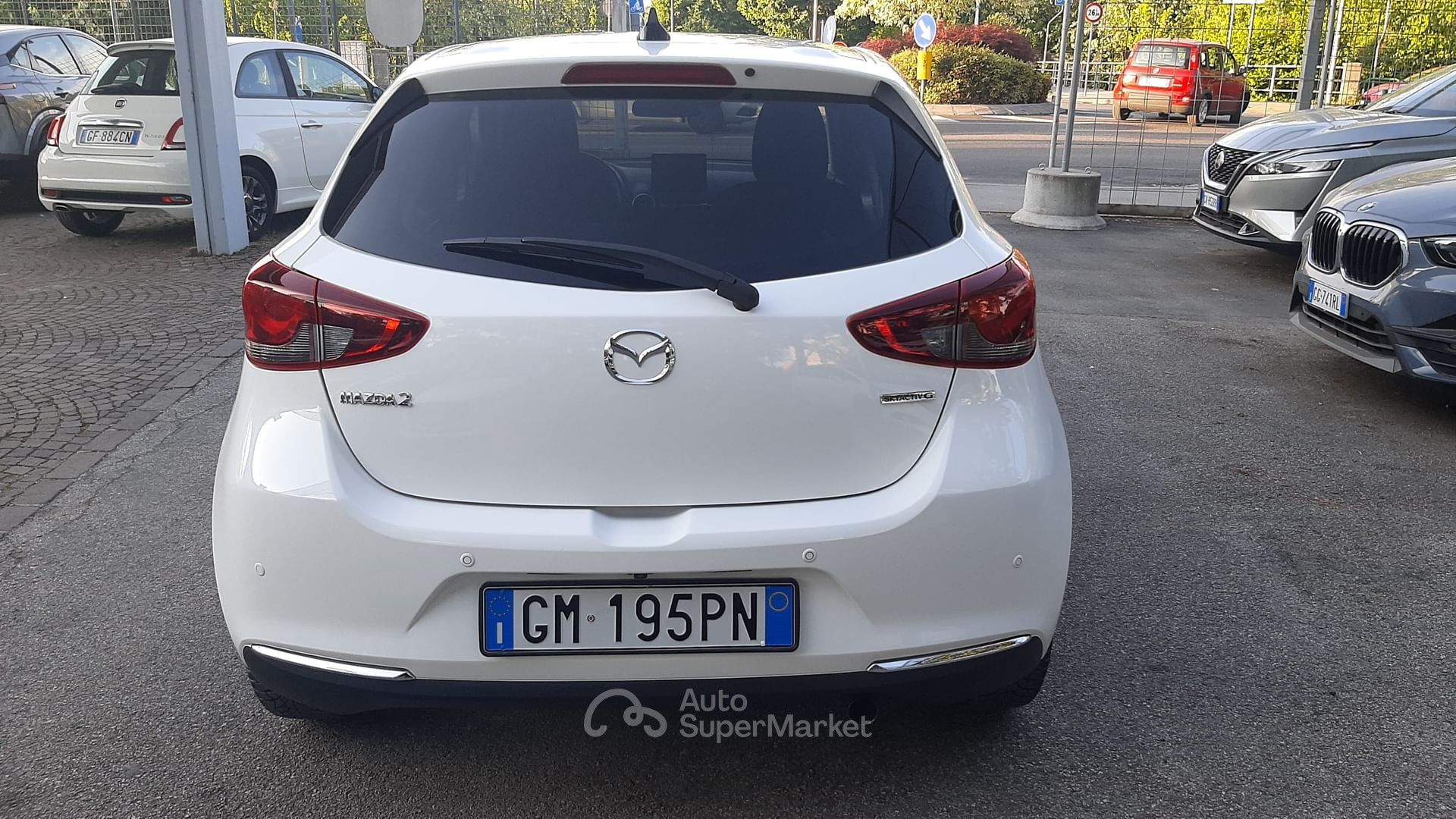 Mazda 2