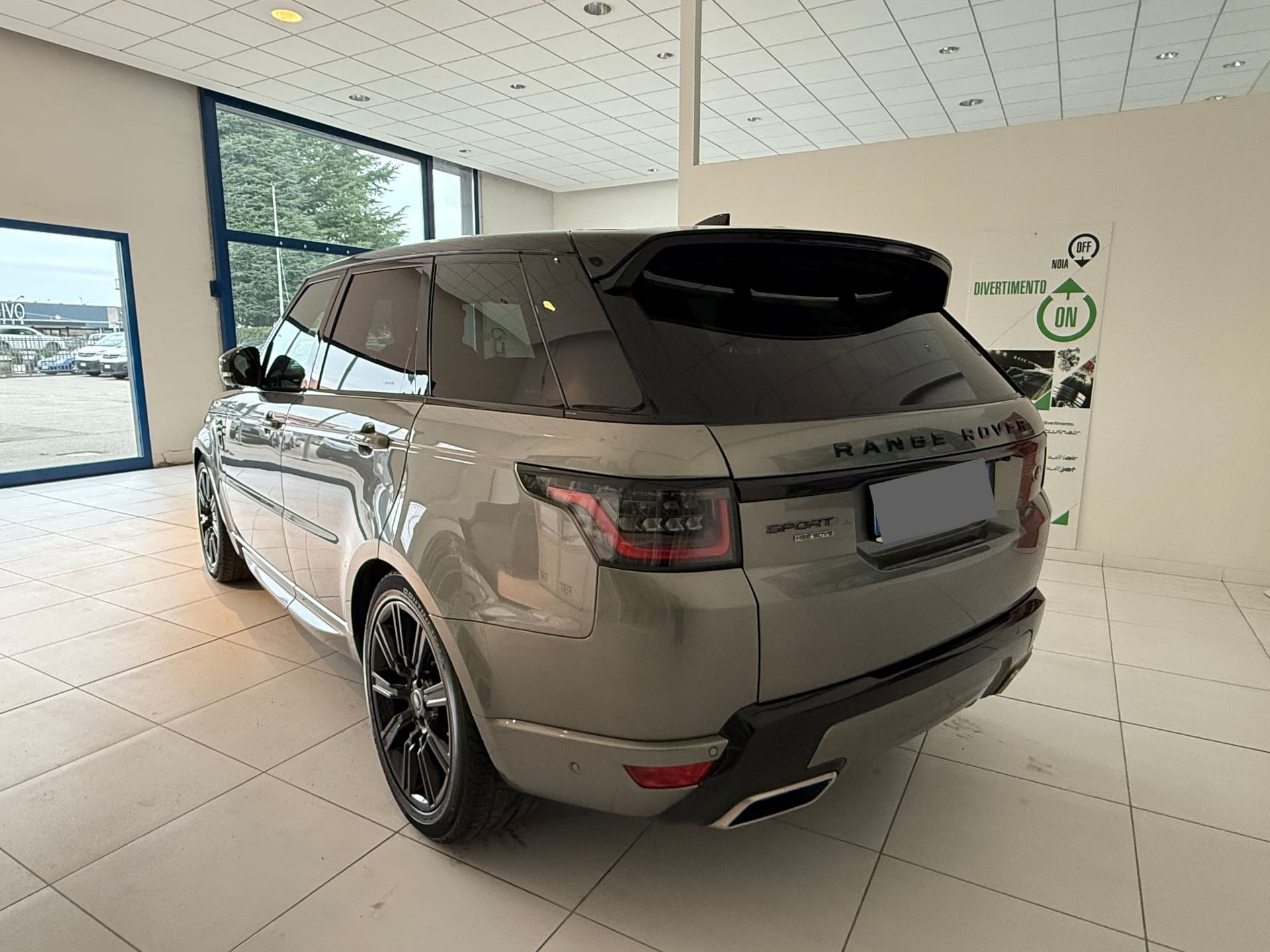 Land Rover Range Rover Sport