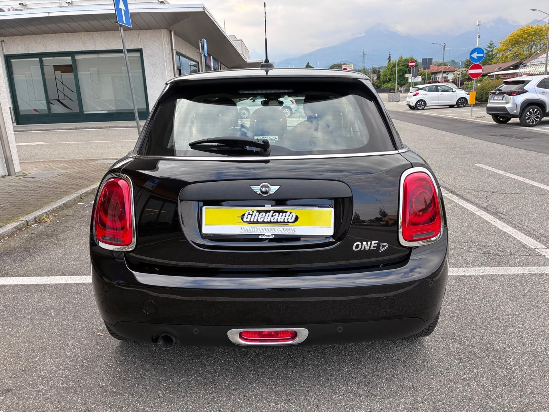 MINI One