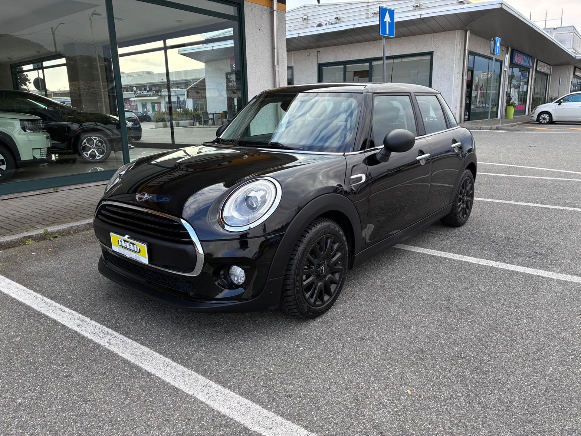 MINI One