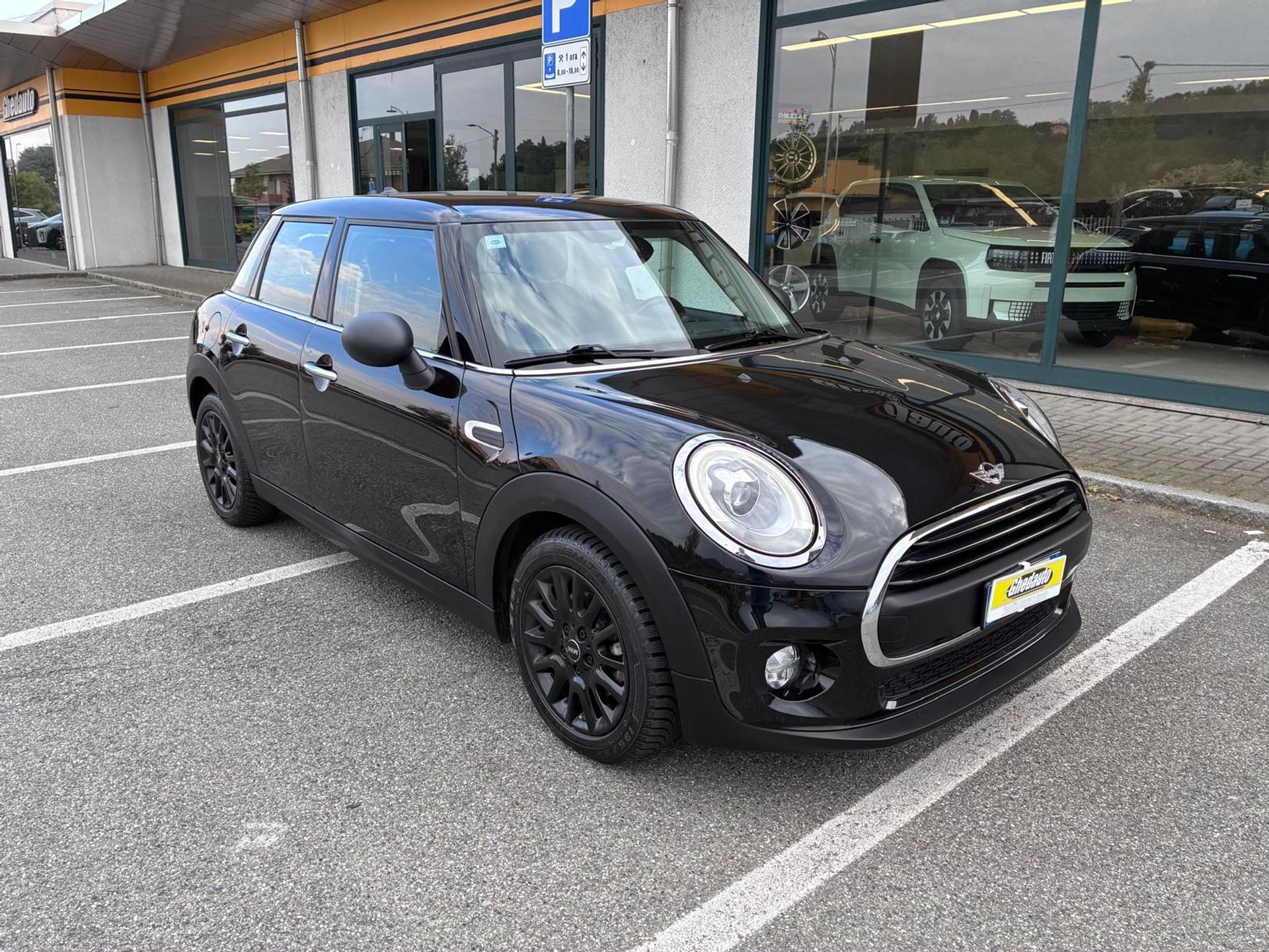 MINI One