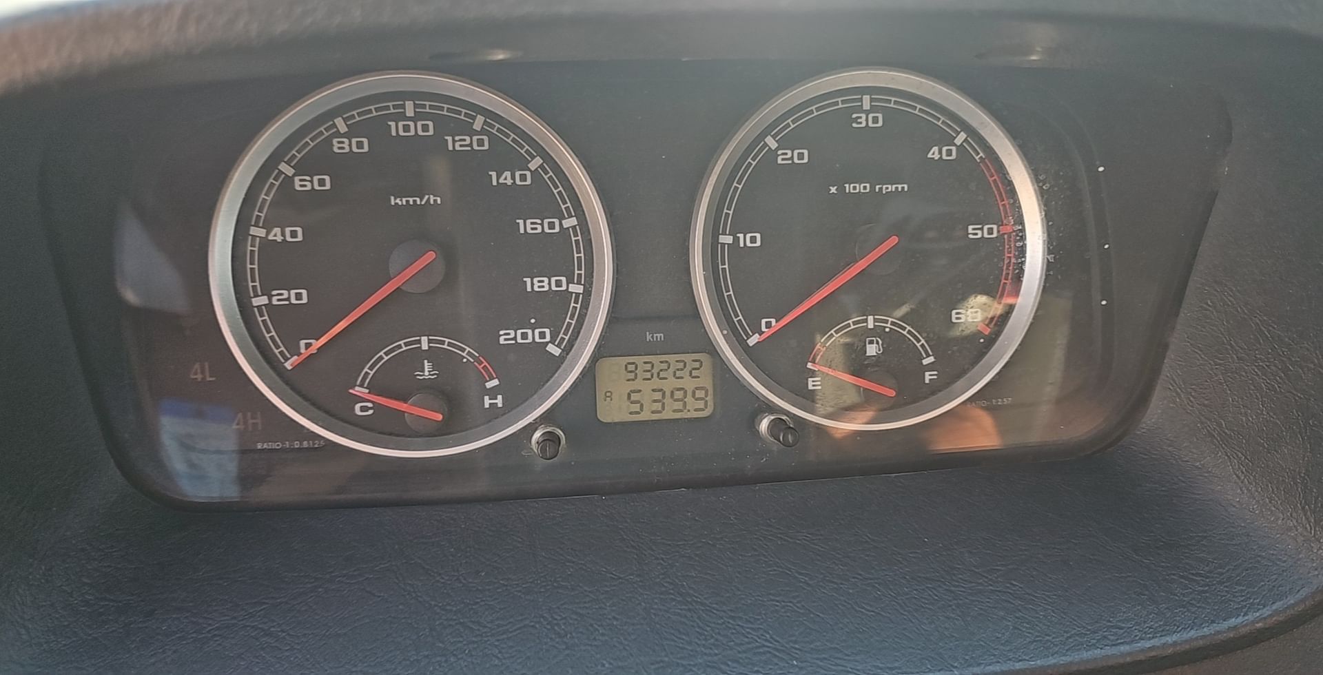 Tata Xenon
