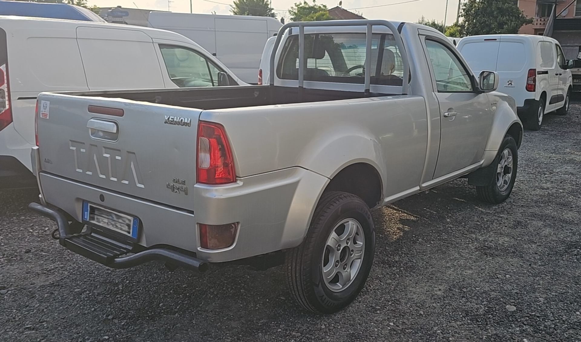 Tata Xenon