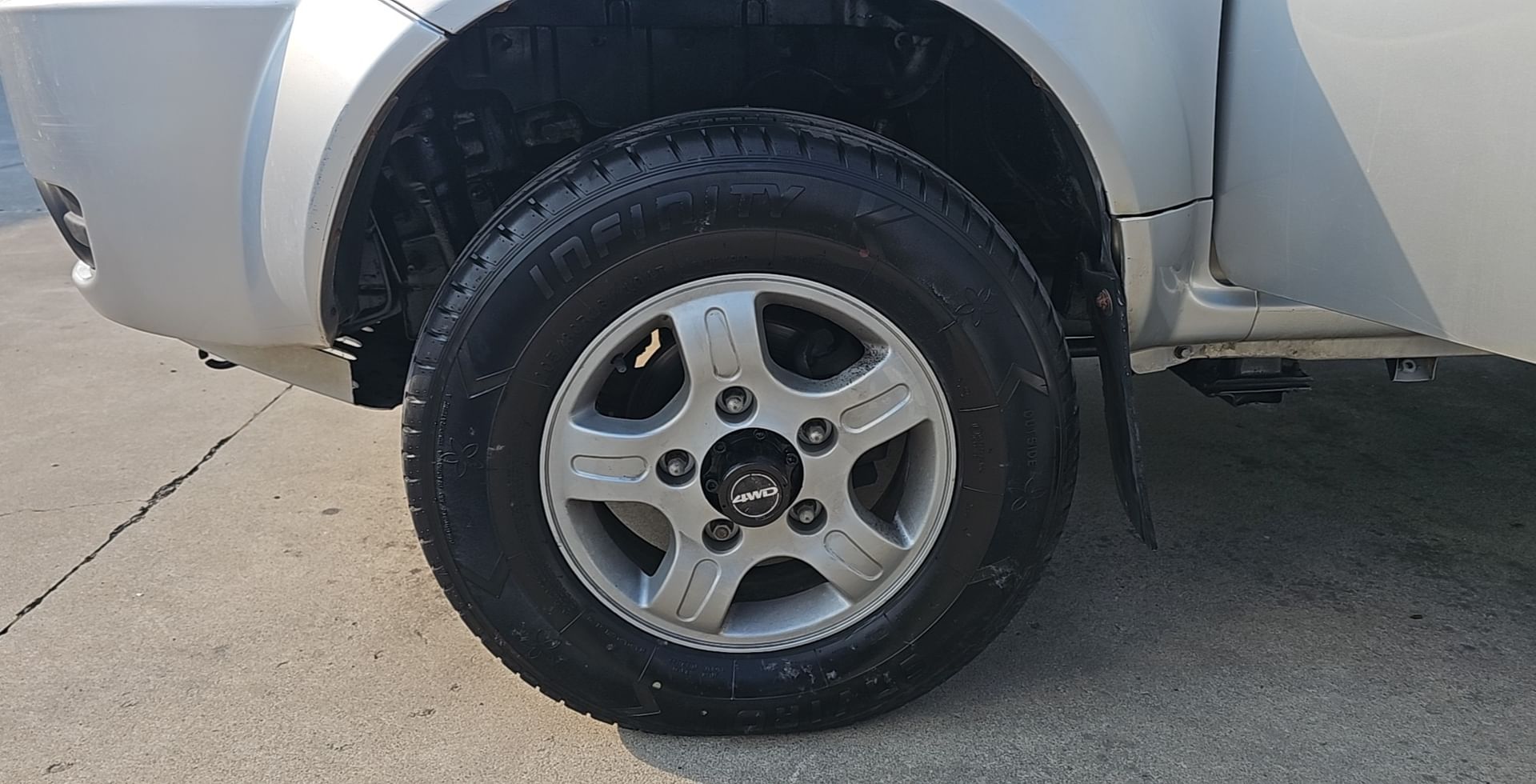 Tata Xenon