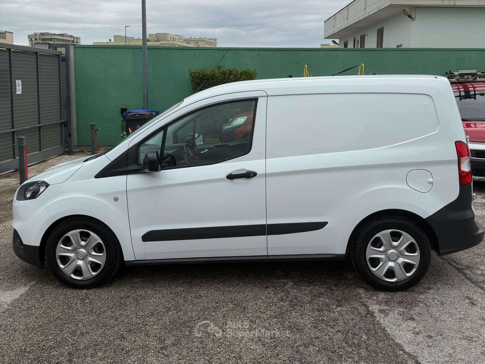 Ford Transit Courier