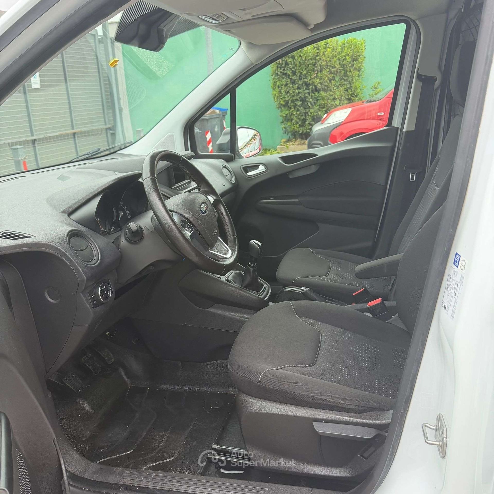Ford Transit Courier