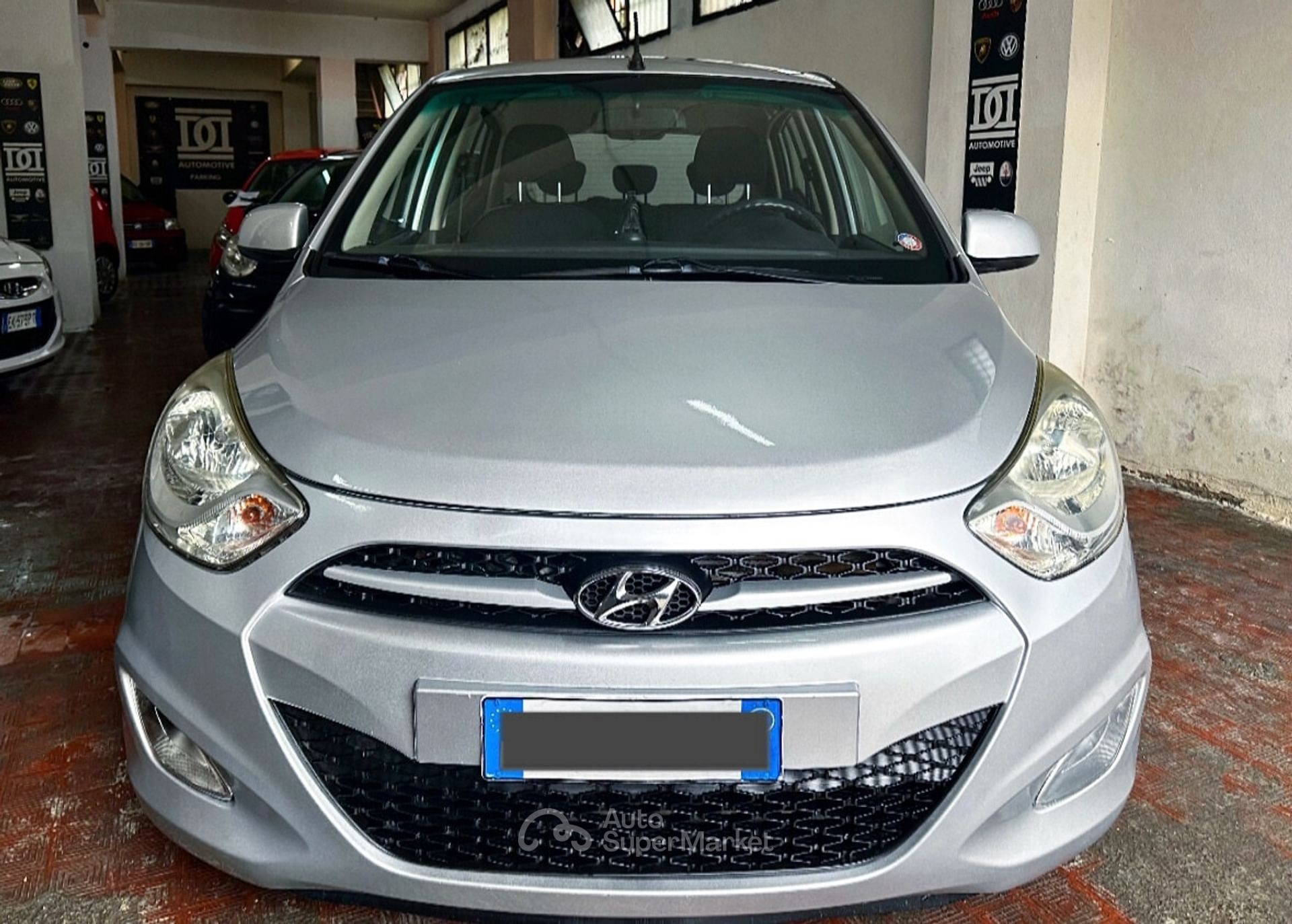 Hyundai i10
