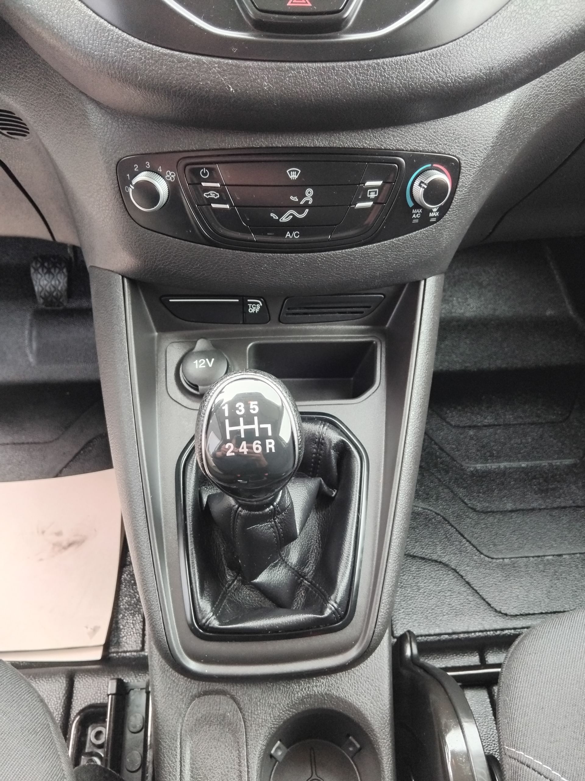 Ford Transit Courier