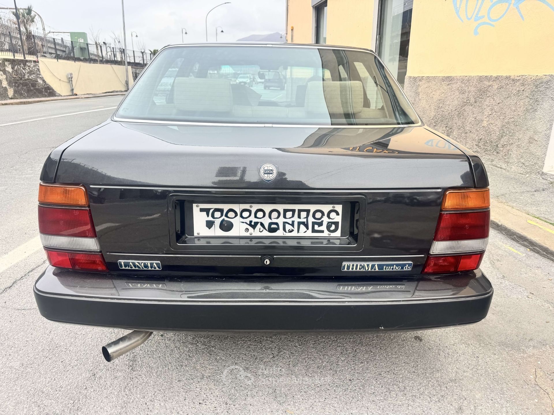 Lancia Thema