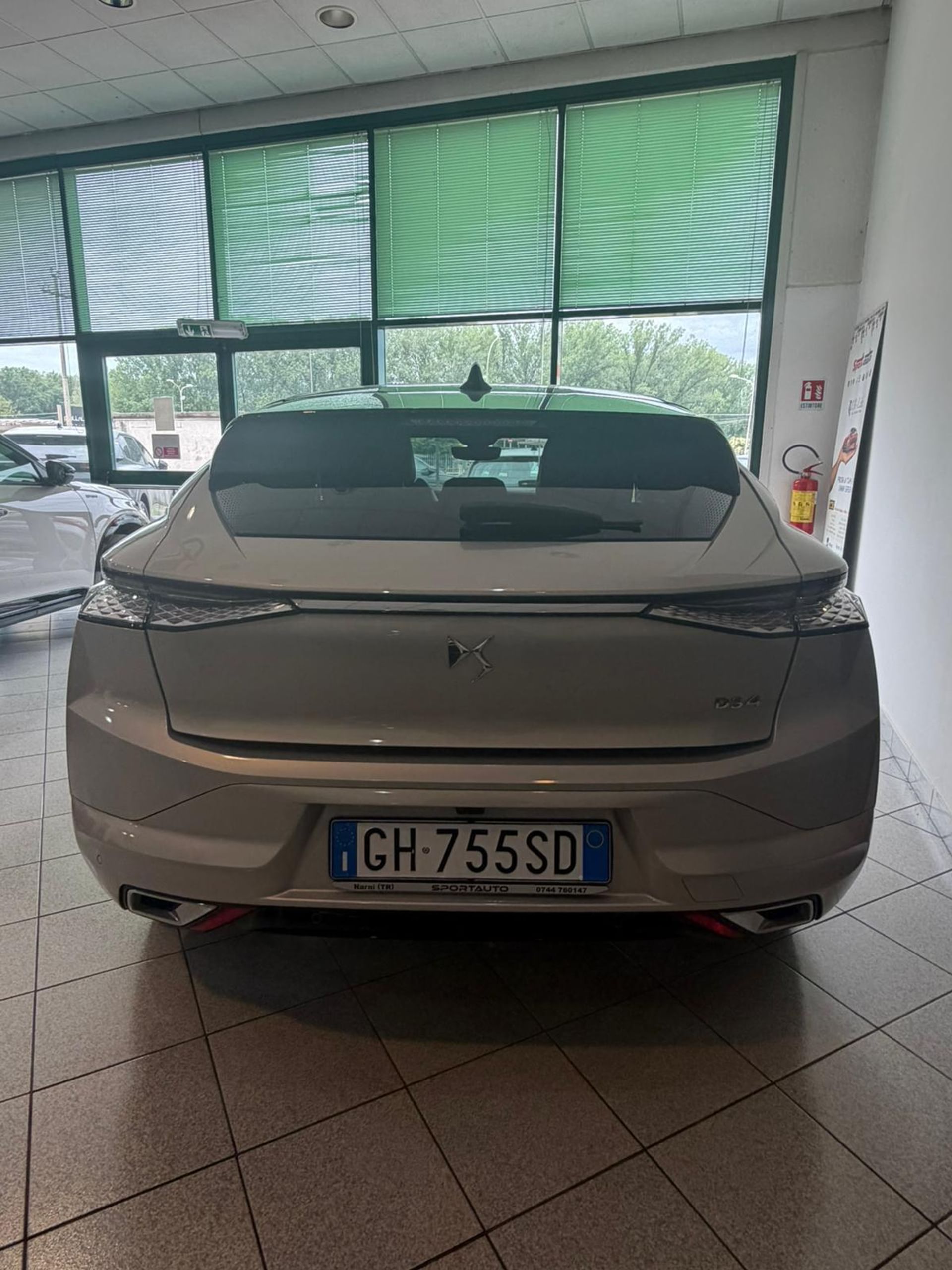 DS Automobiles DS 4