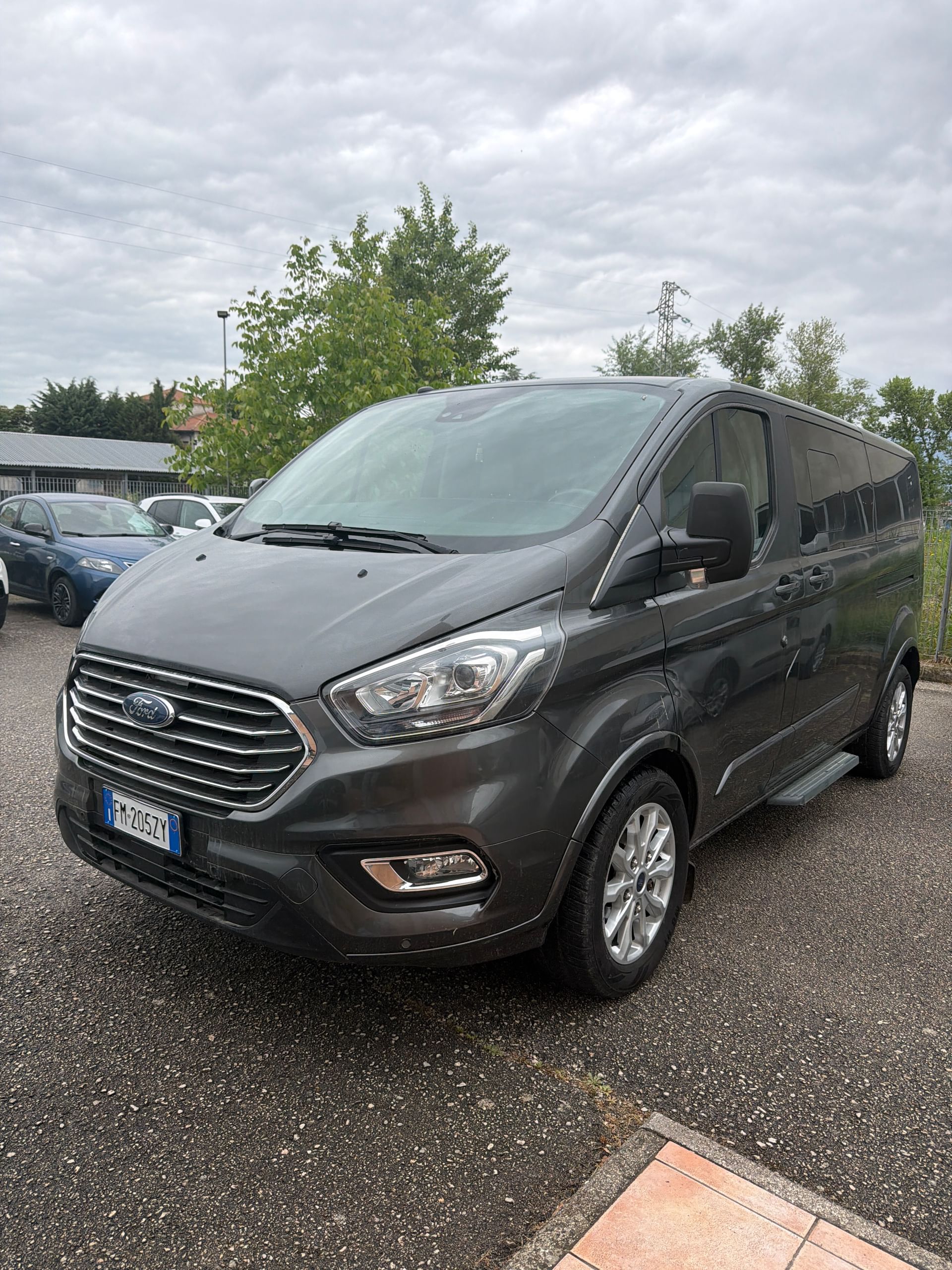 Ford Tourneo Custom