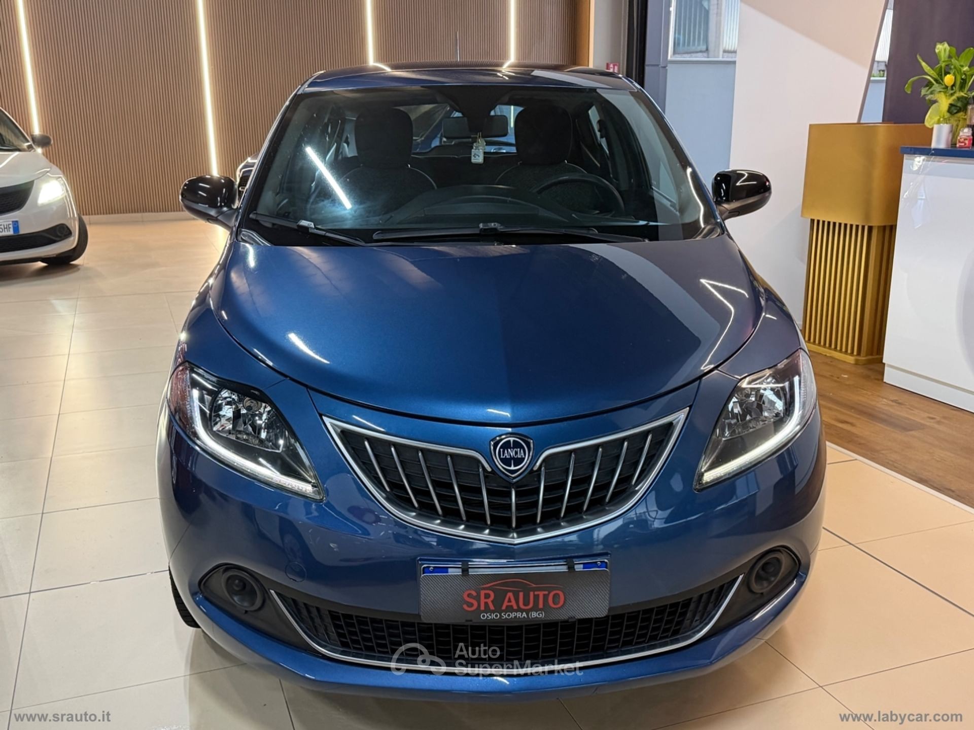 Lancia Ypsilon