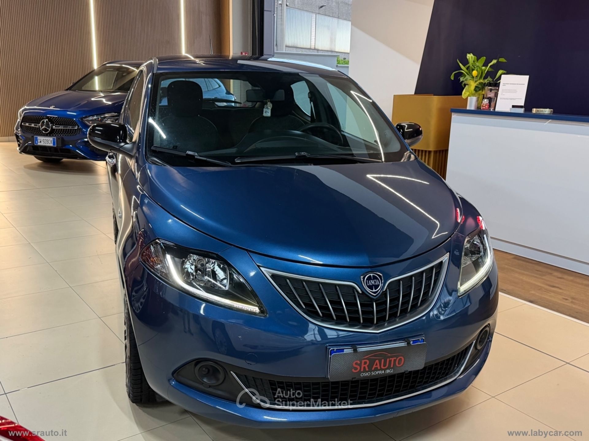 Lancia Ypsilon