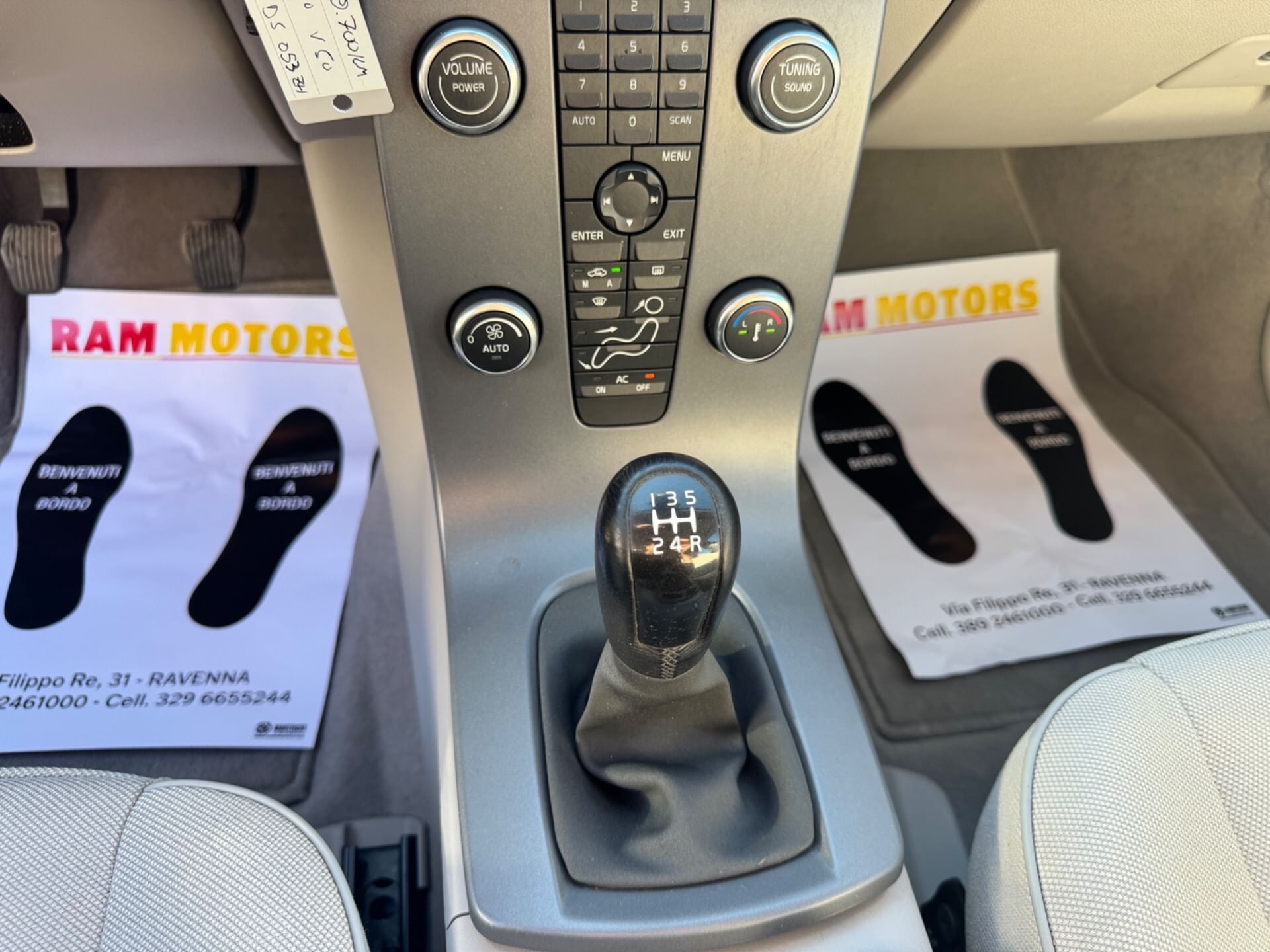 Volvo V50