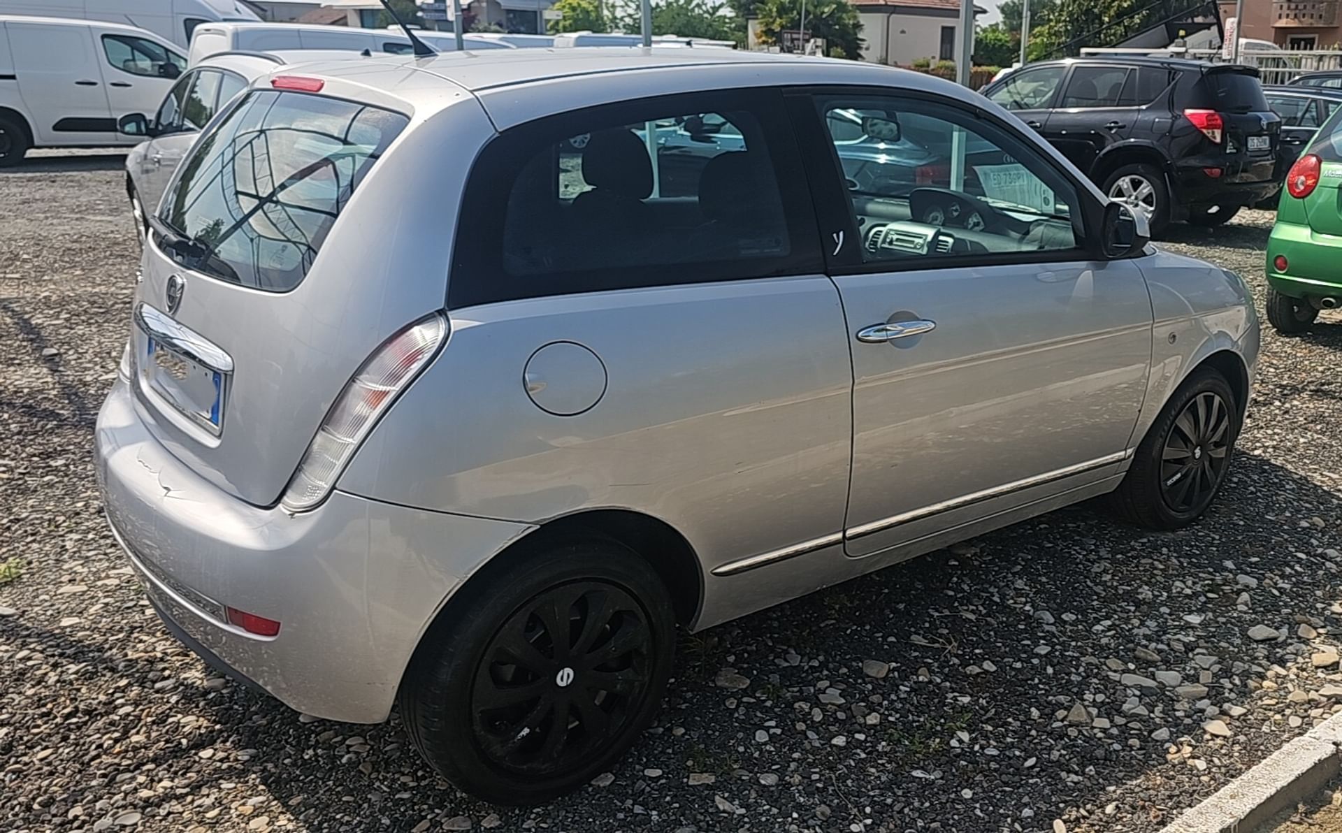 Lancia Ypsilon