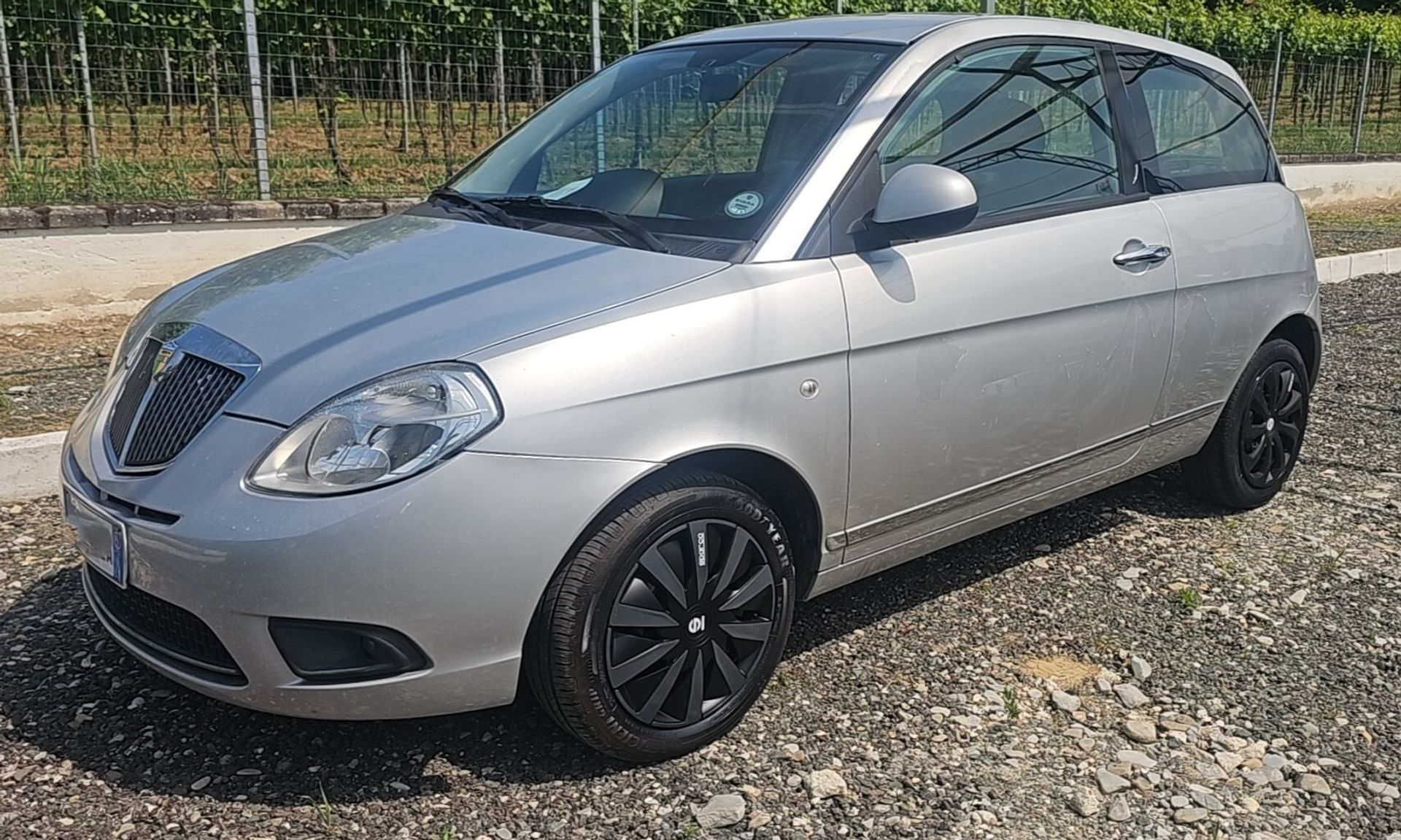 Lancia Ypsilon