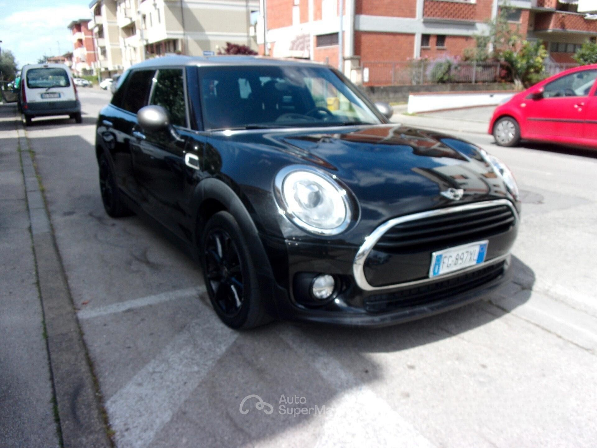 MINI Clubman