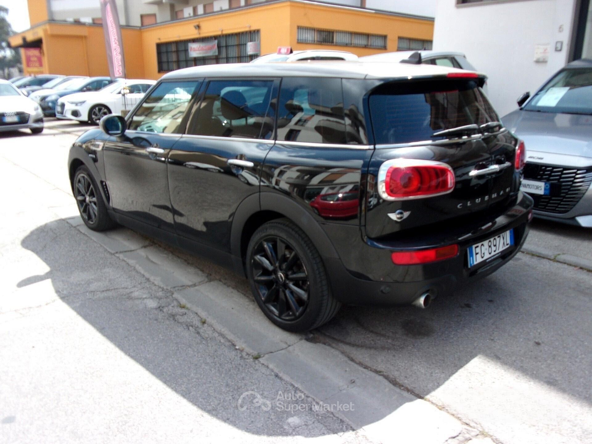 MINI Clubman