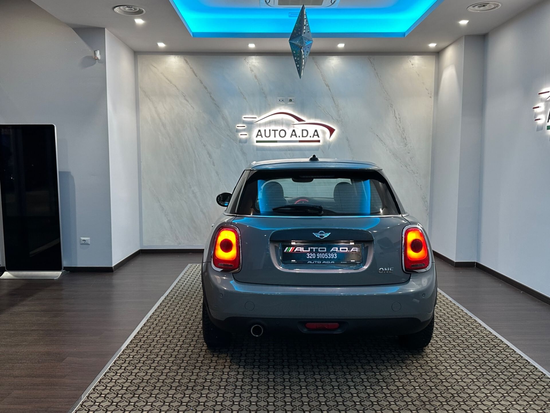 MINI 1.5 Cooper D Hype 5