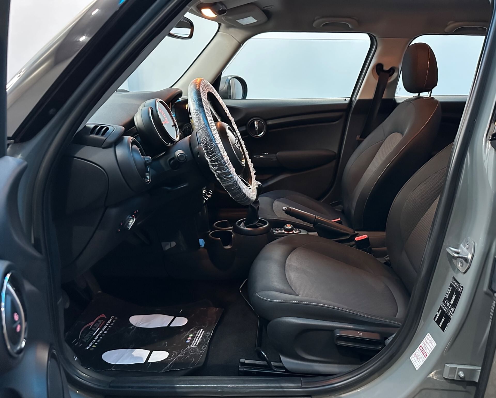 MINI 1.5 Cooper D Hype 5