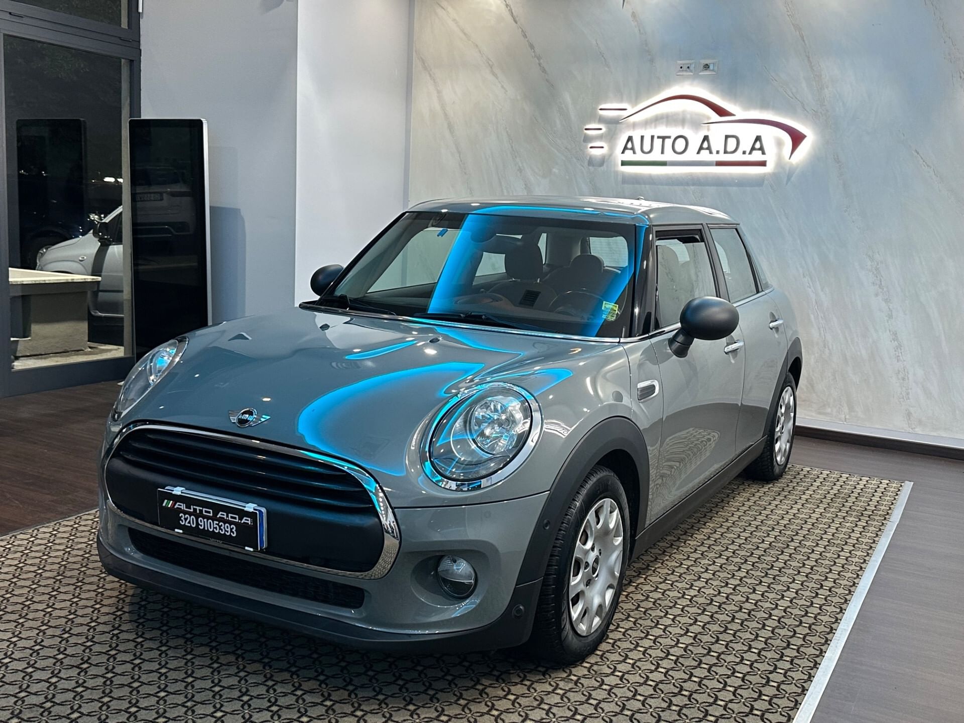 MINI 1.5 Cooper D Hype 5