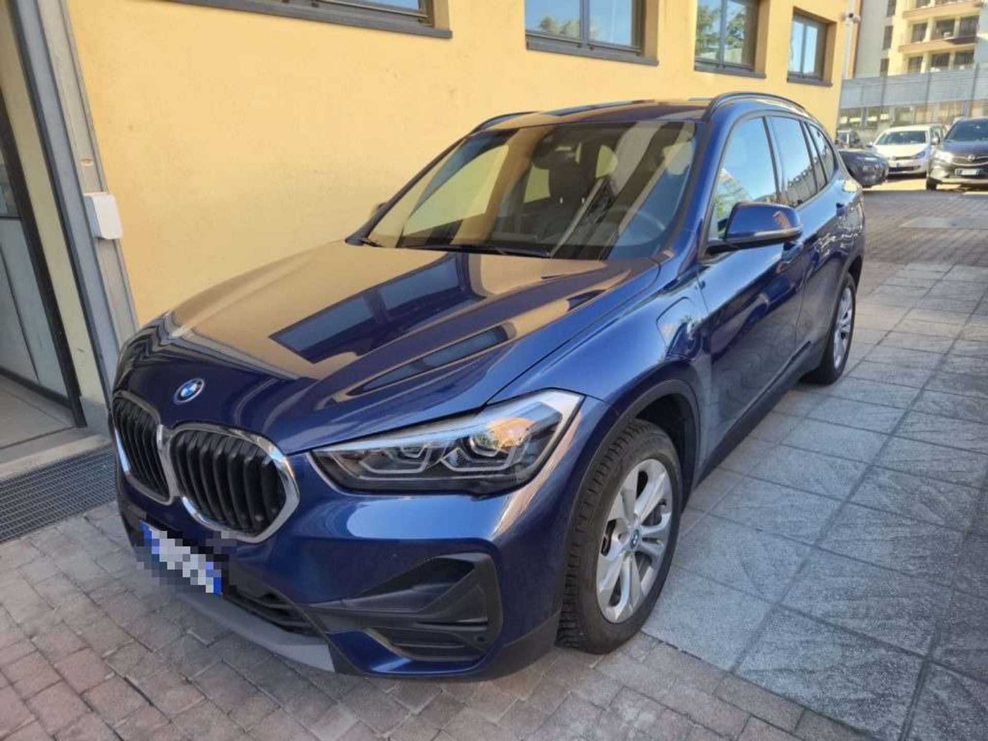BMW X1