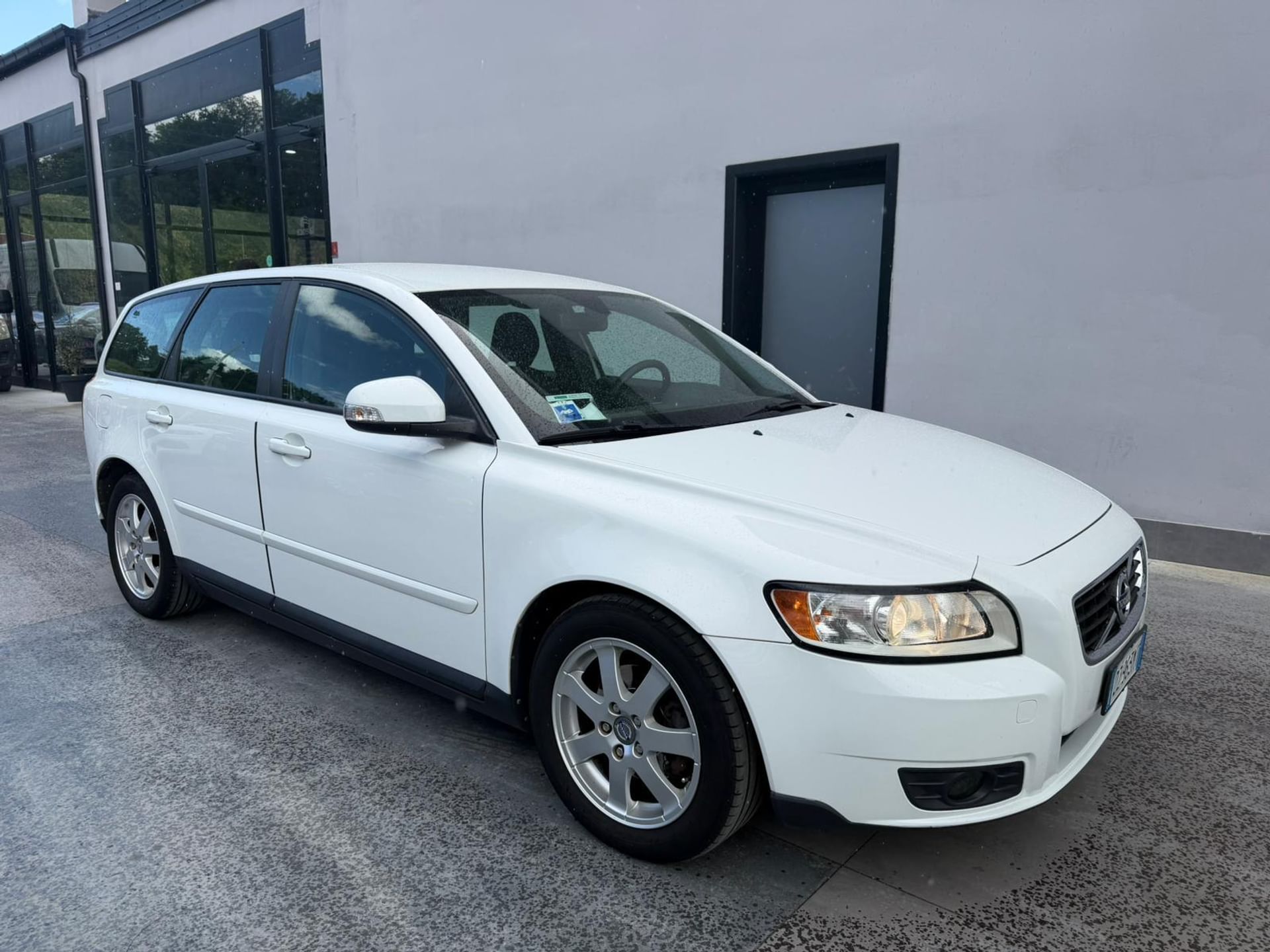 Volvo V50