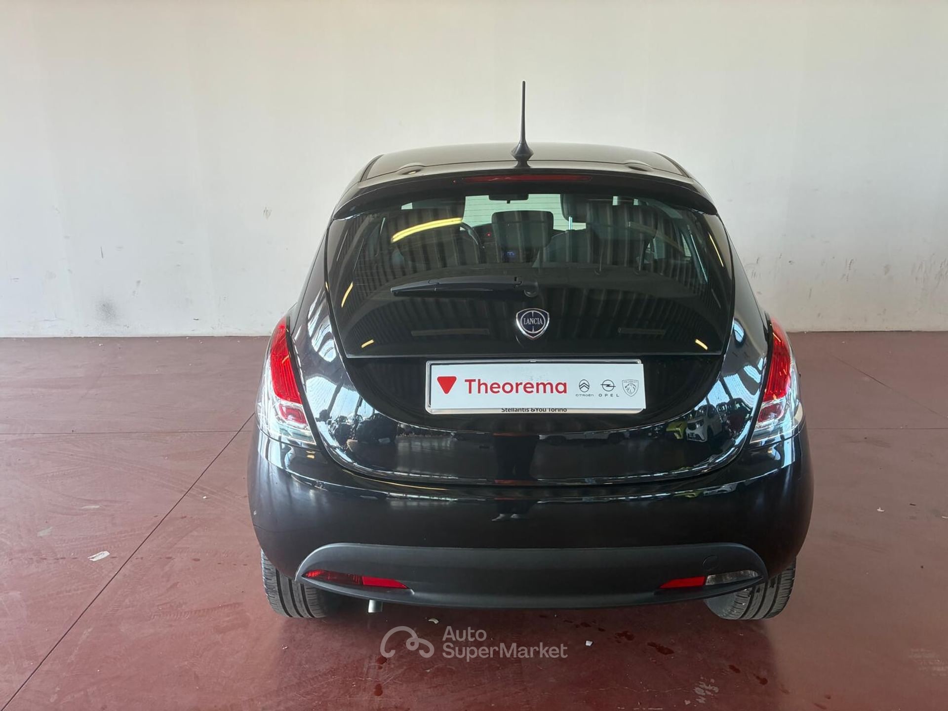 Lancia Ypsilon